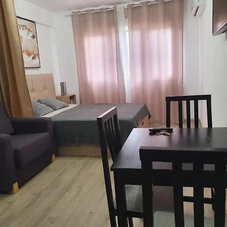 Apartment Versus Near Of Arts